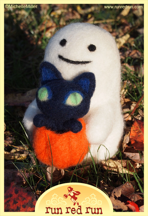Run Red Run Needle Felted Ghost Cat Pumpkin