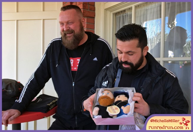 Run Red Run Needle Felted Hous and Mike Unboxing Phoenixterdam